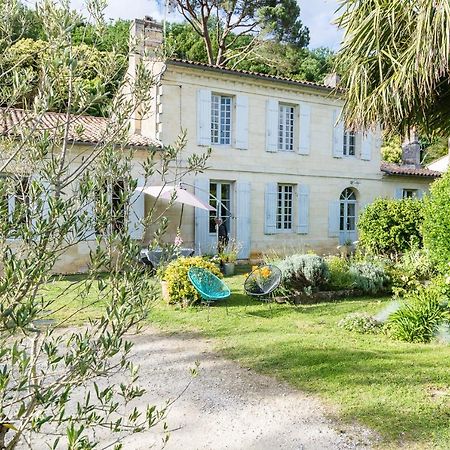Le Pain De Lune Gite Et Chambre D'Hotes Avec Piscine Bourg-sur-Gironde Exterior foto