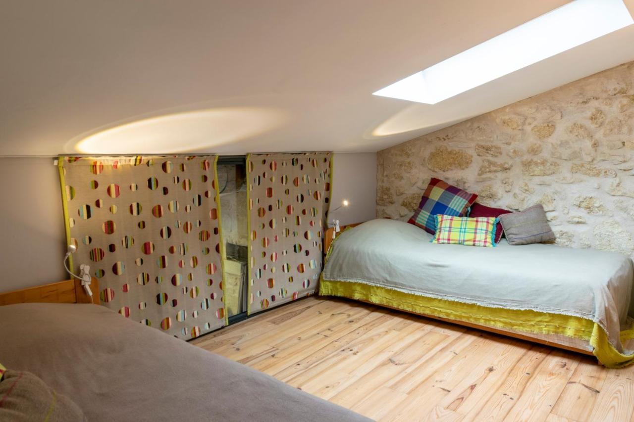 Le Pain De Lune Gite Et Chambre D'Hotes Avec Piscine Bourg-sur-Gironde Exterior foto