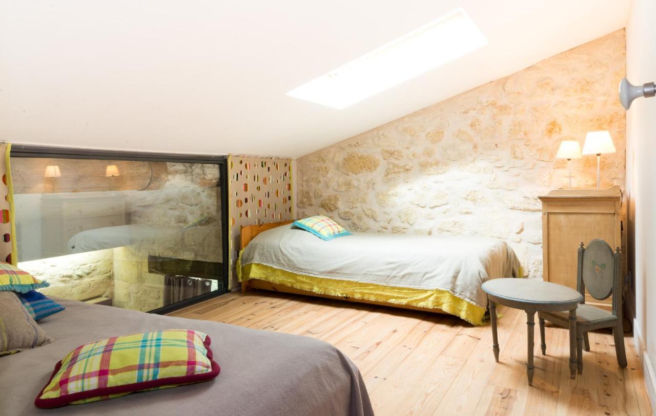 Le Pain De Lune Gite Et Chambre D'Hotes Avec Piscine Bourg-sur-Gironde Exterior foto
